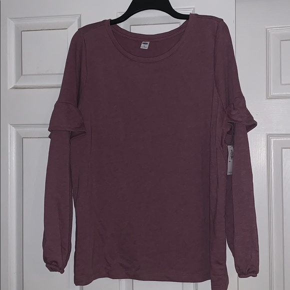 Old Navy Tops - 💕2 for $10